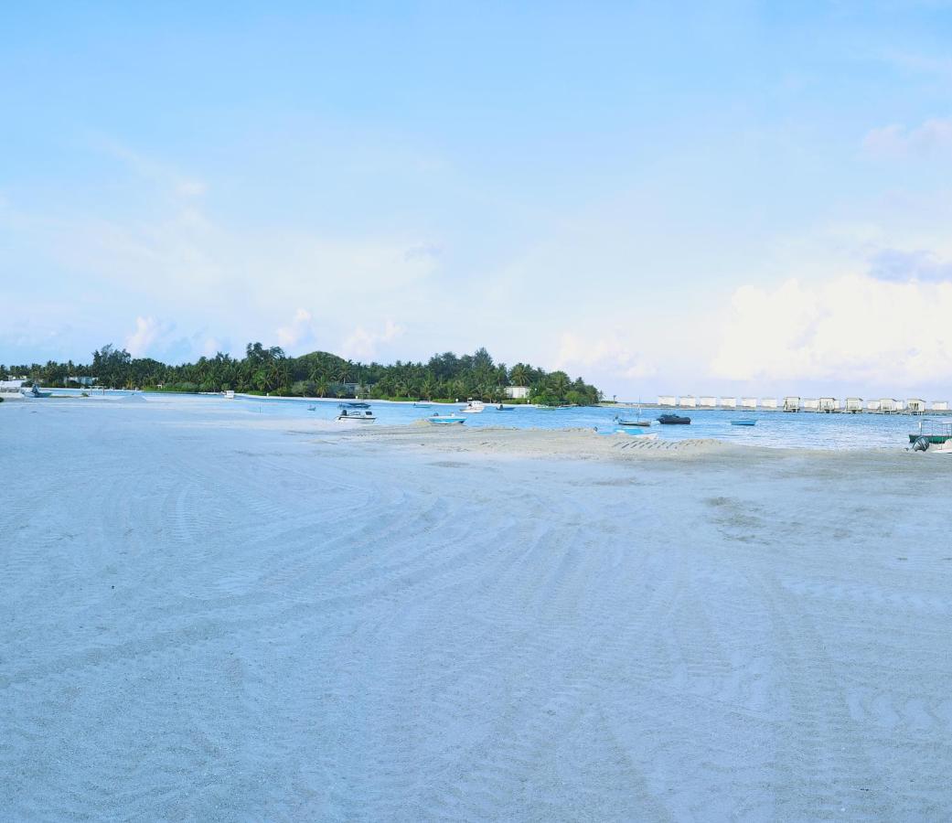 Отель La Isla Tropica Гурайдо Экстерьер фото