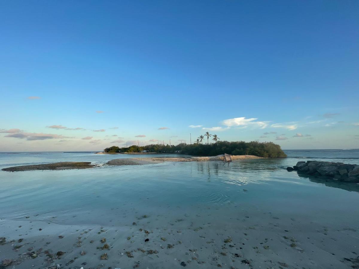 Отель La Isla Tropica Гурайдо Экстерьер фото