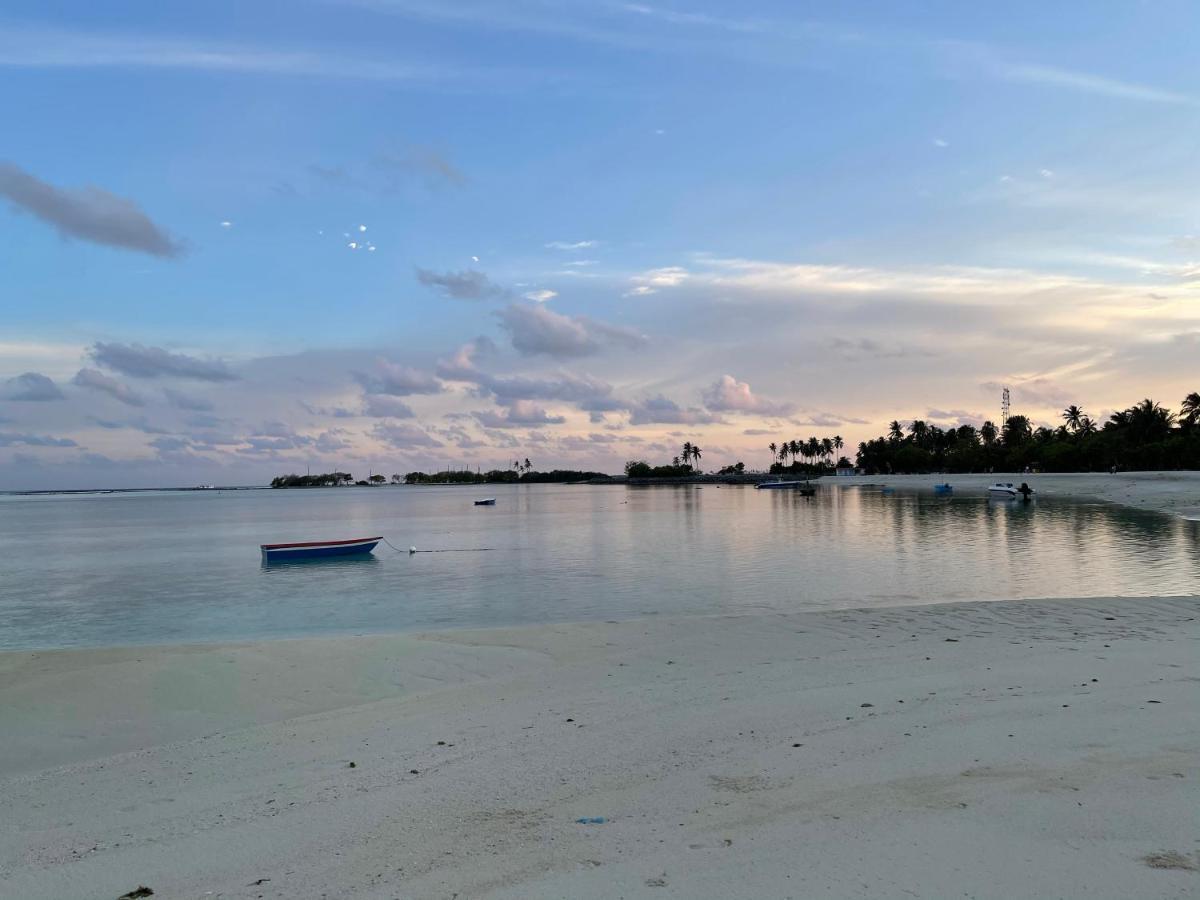 Отель La Isla Tropica Гурайдо Экстерьер фото